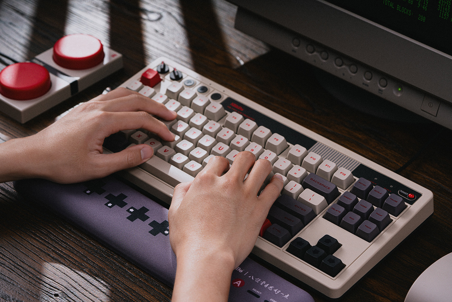 8Bitdo Retro Mechanical Keyboa - Retro Gaming For Windows ulasan dan harga
